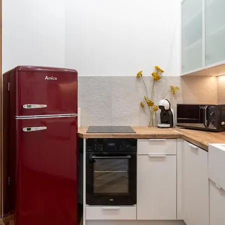 Silesian Homely By Bookinghost Apartament *